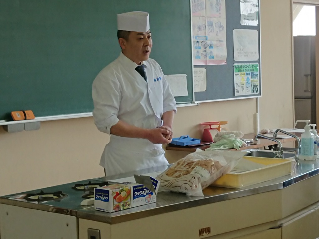 東広島市立安芸津中学校で食育授業